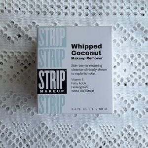STRIP MAKEUP Whipped Coconut Makeup Remover Skin-Barrier Restoring Cleanser